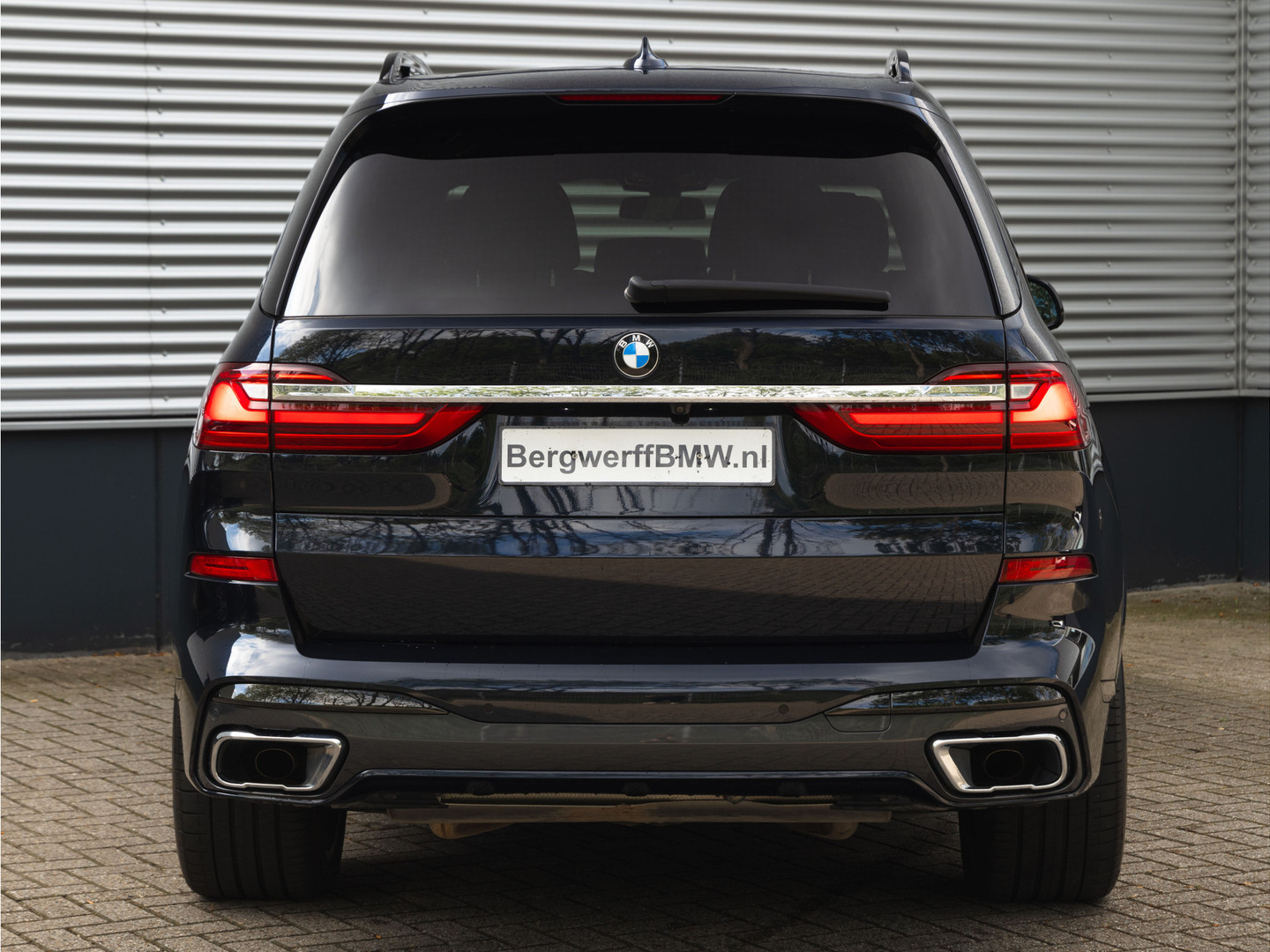 BMW BMW