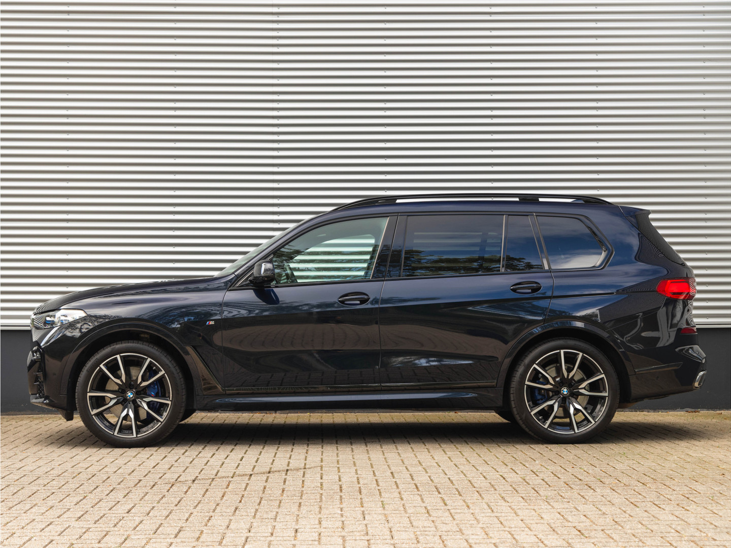 BMW BMW