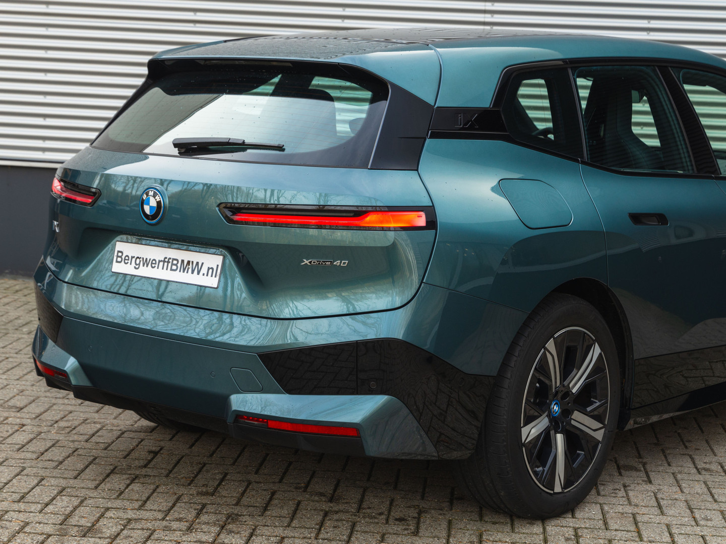 BMW BMW
