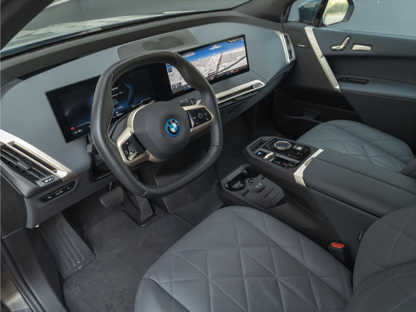 BMW BMW