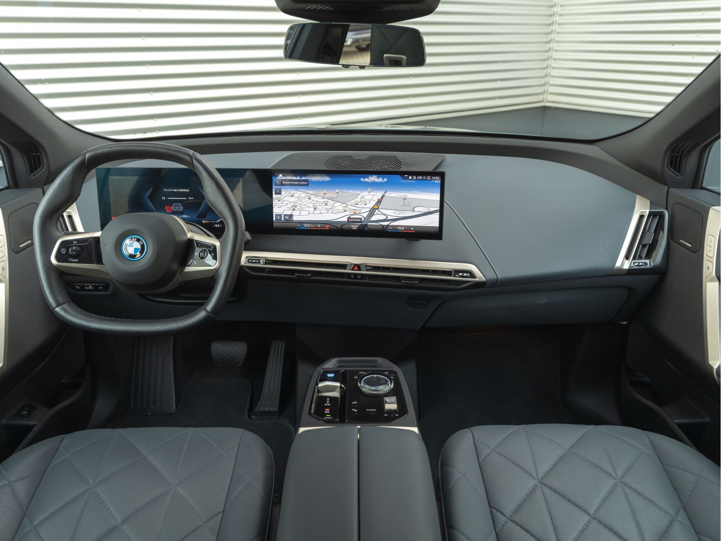 BMW BMW