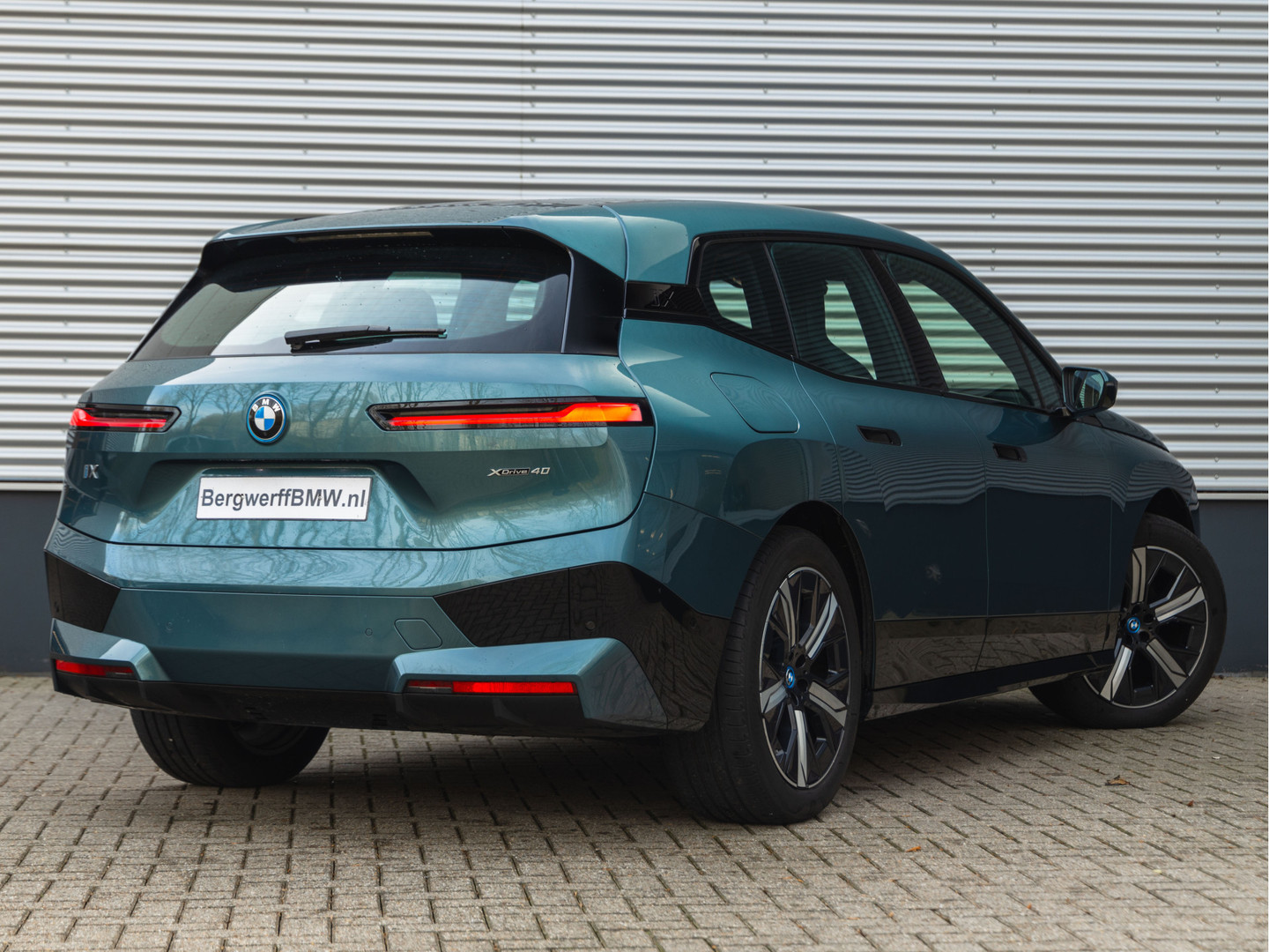 BMW BMW