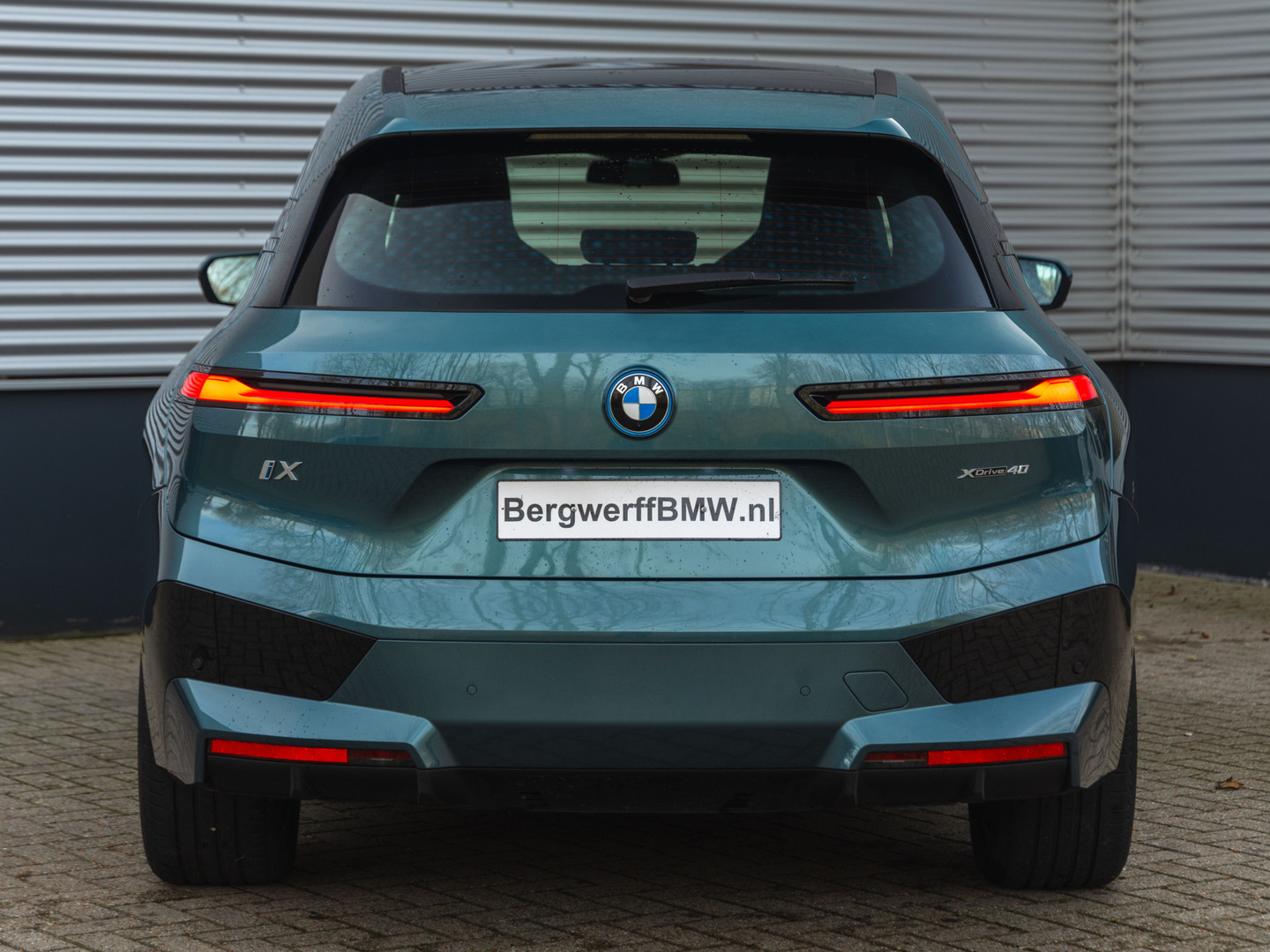 BMW BMW