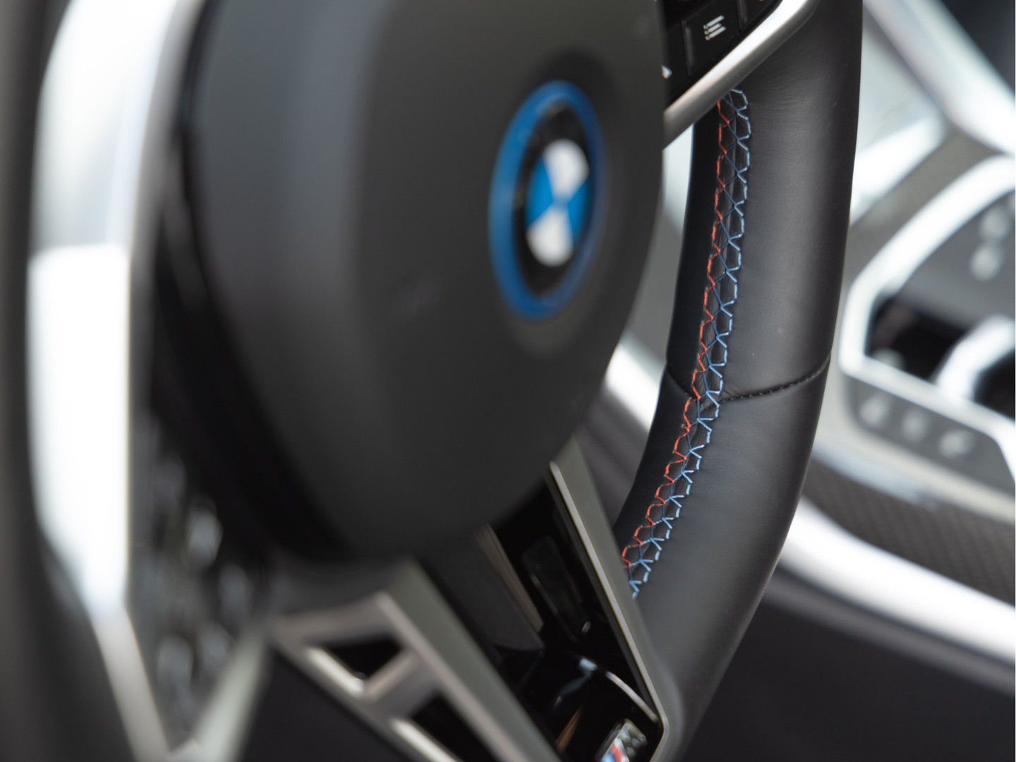 BMW BMW
