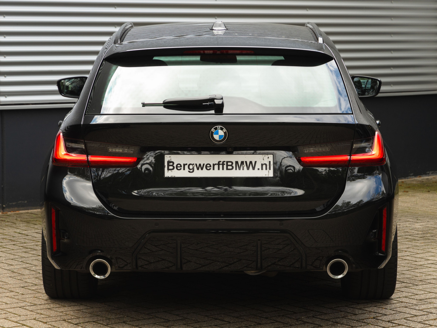 BMW BMW
