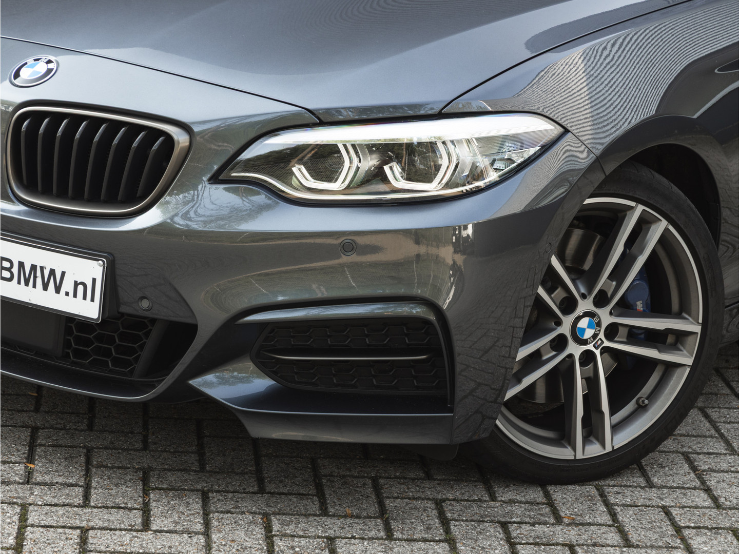 BMW