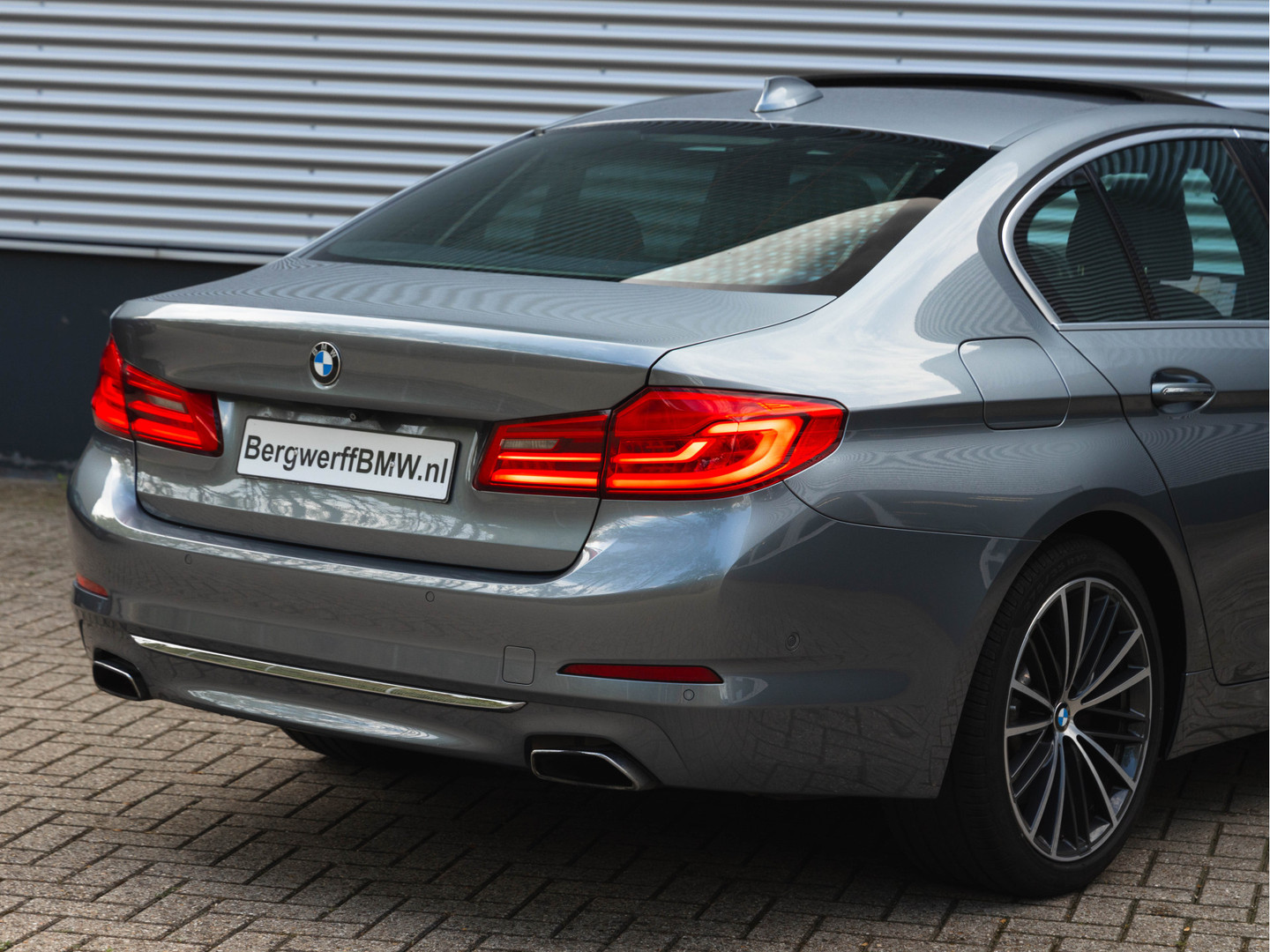 BMW