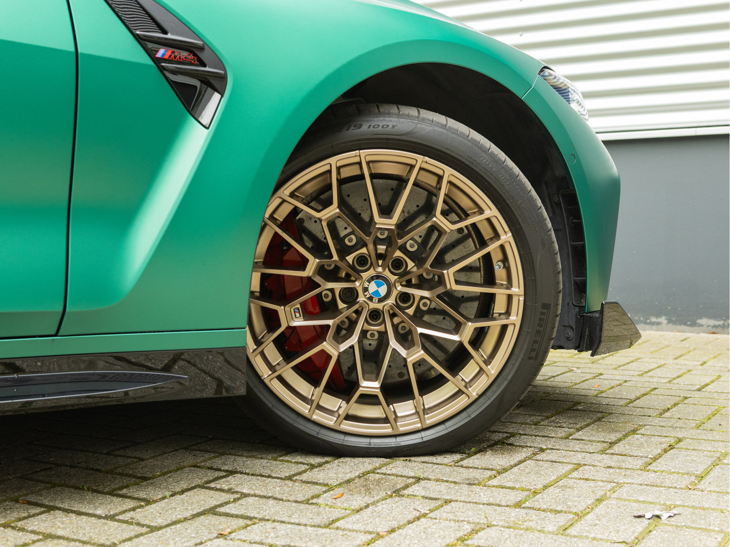 BMW BMW