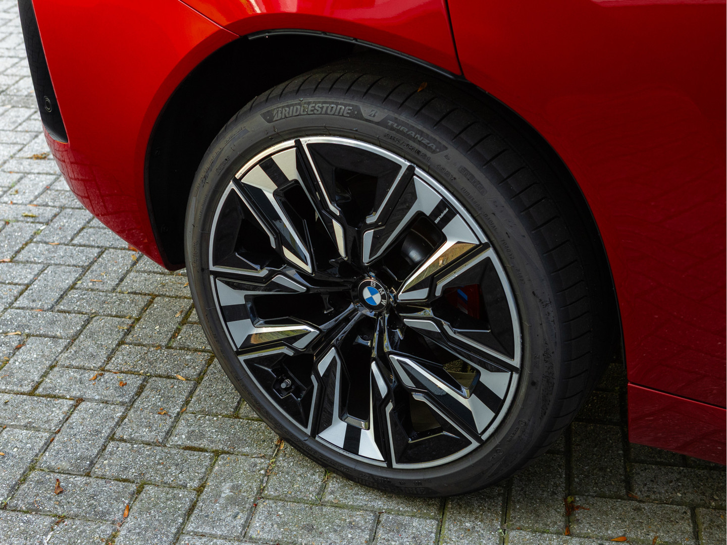 BMW BMW