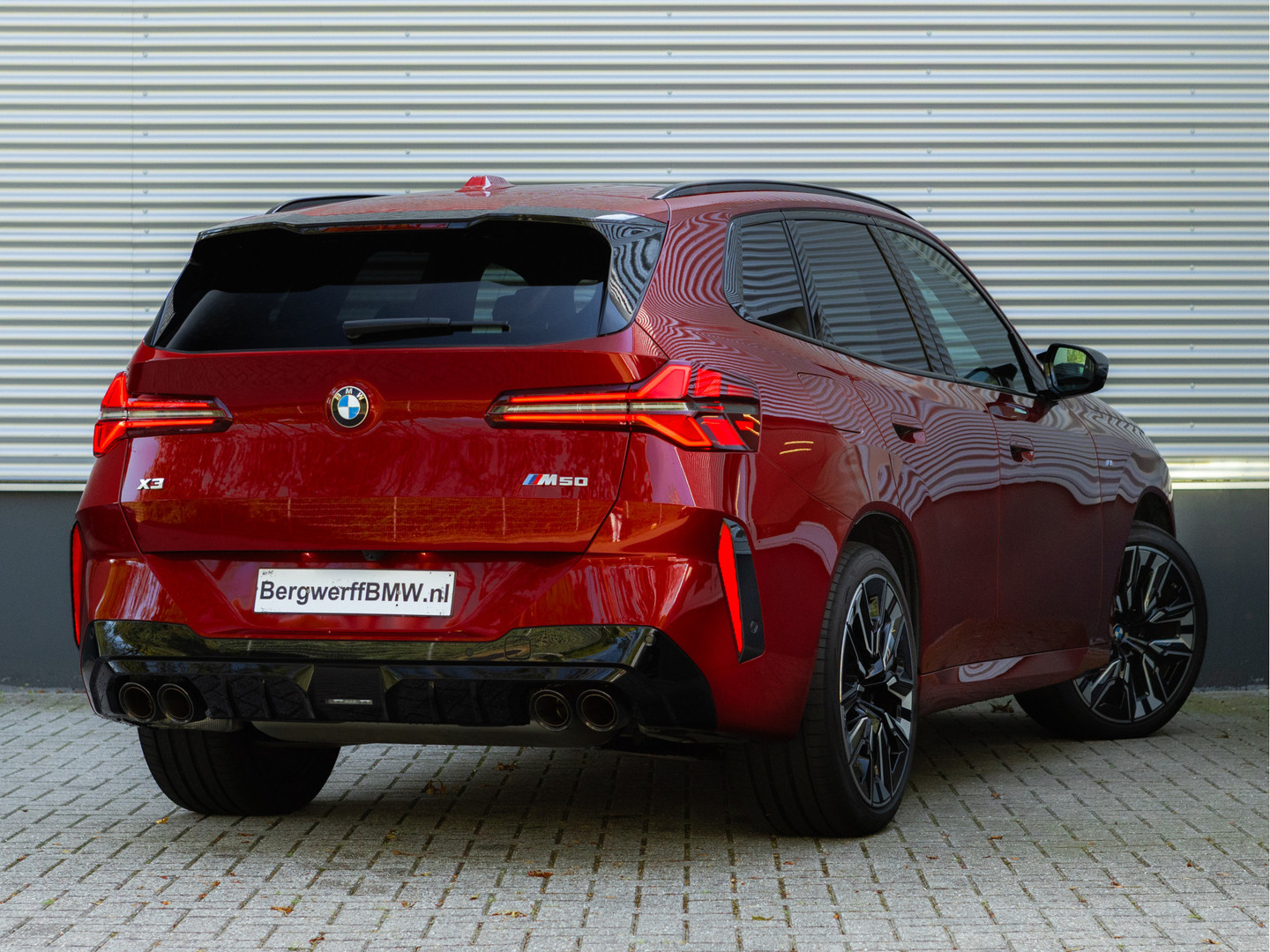 BMW BMW