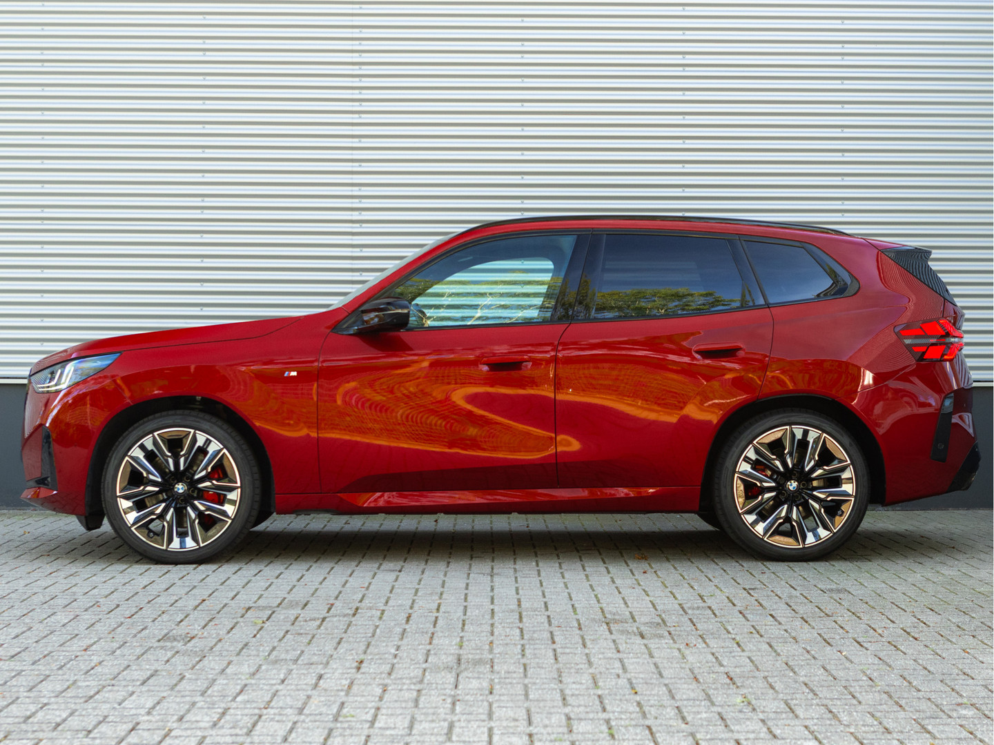 BMW BMW