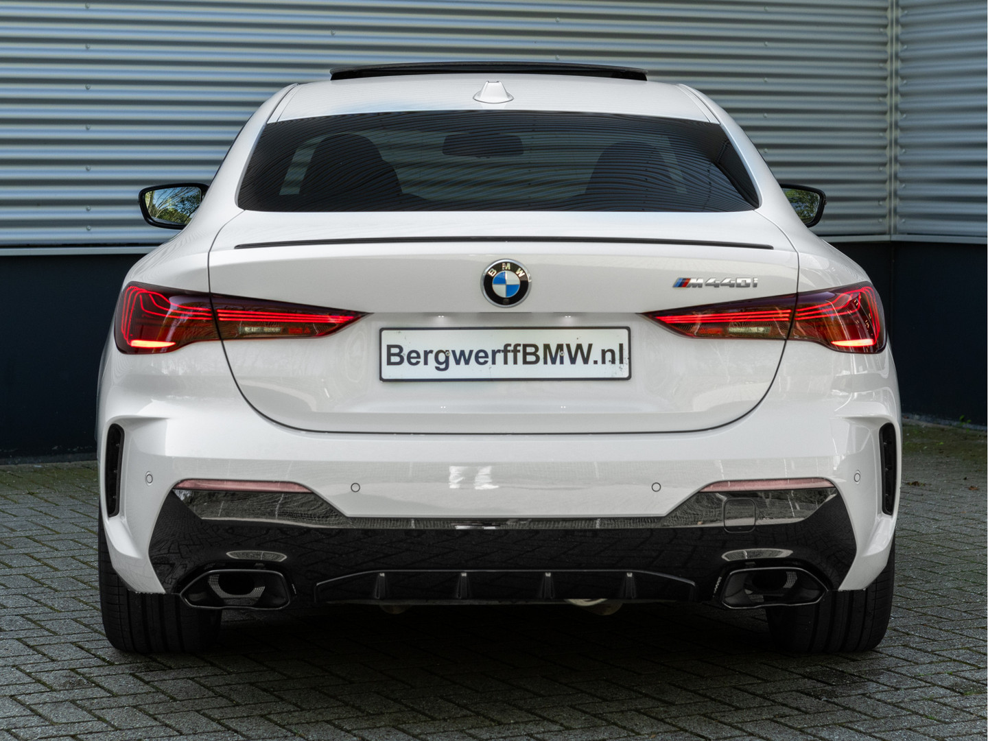 BMW