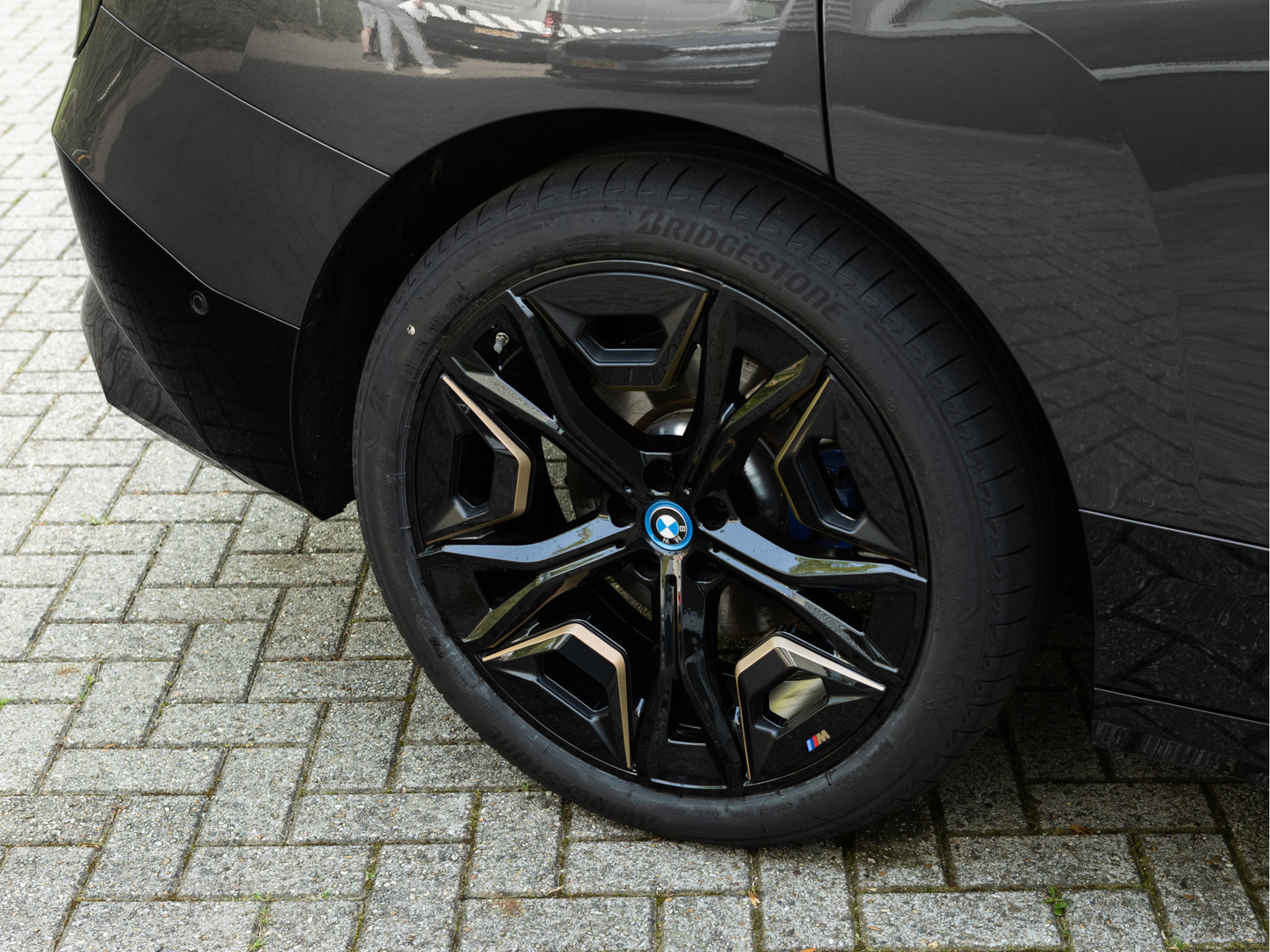 BMW BMW