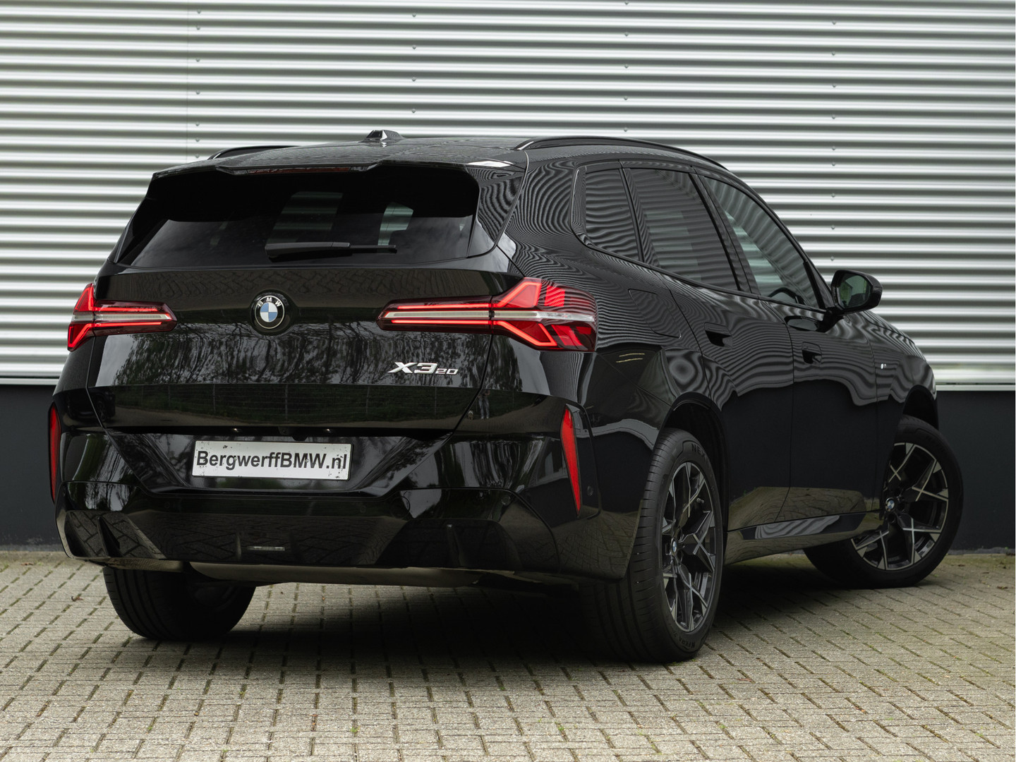 BMW BMW