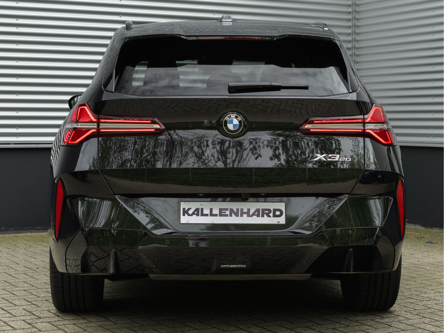 BMW BMW