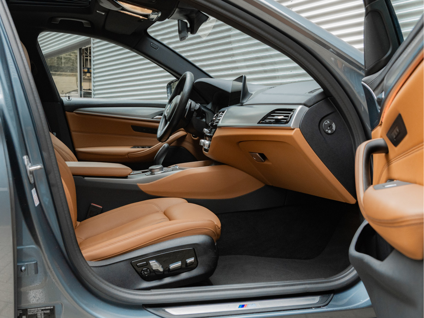 BMW BMW