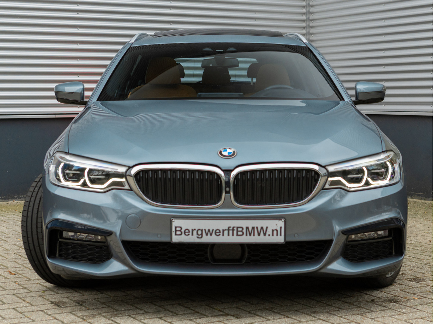 BMW BMW