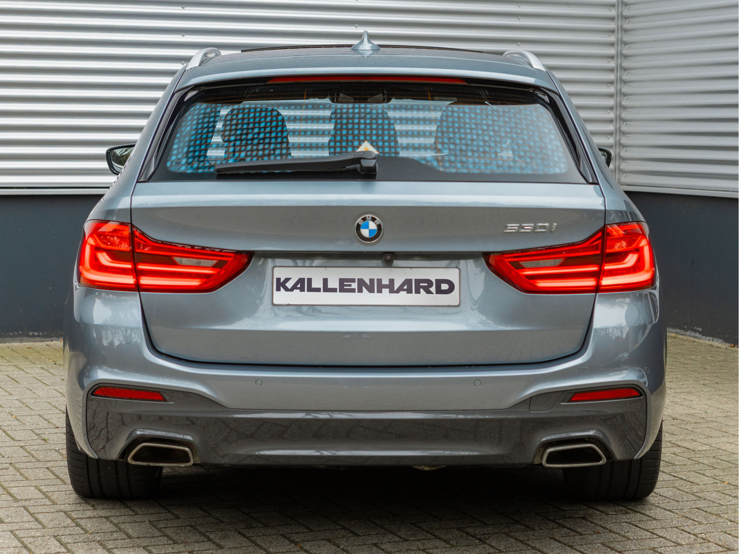 BMW BMW