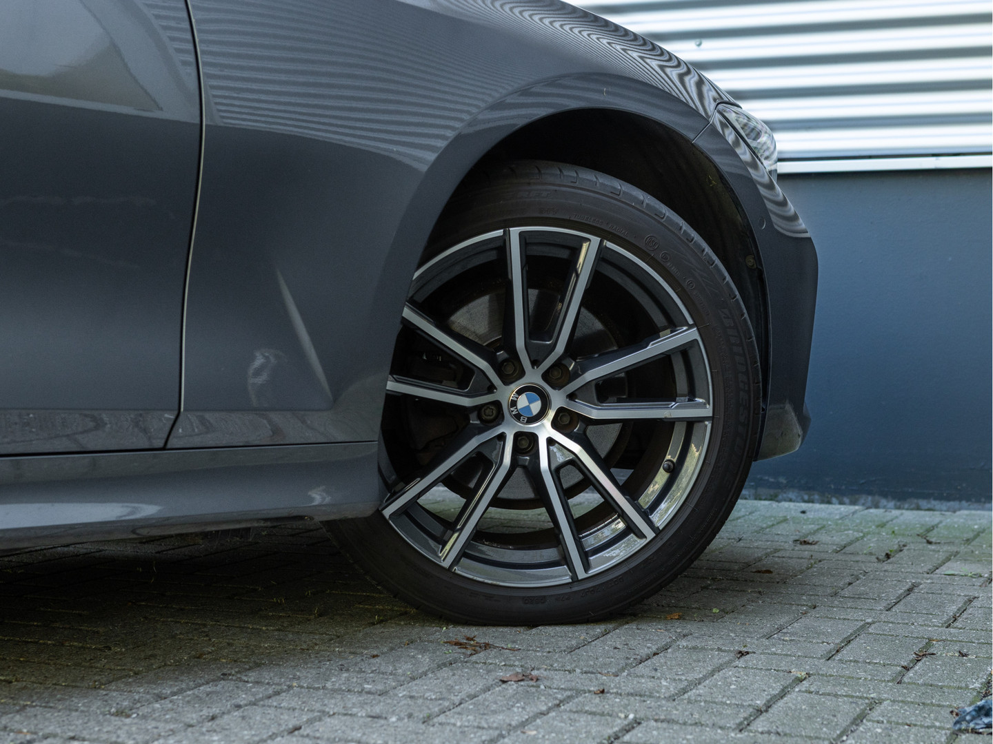 BMW BMW