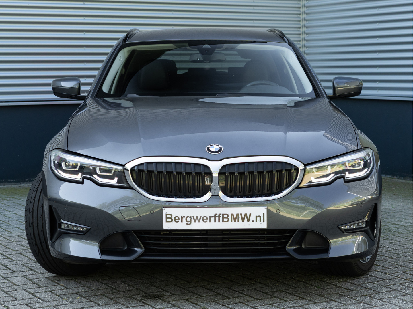BMW BMW