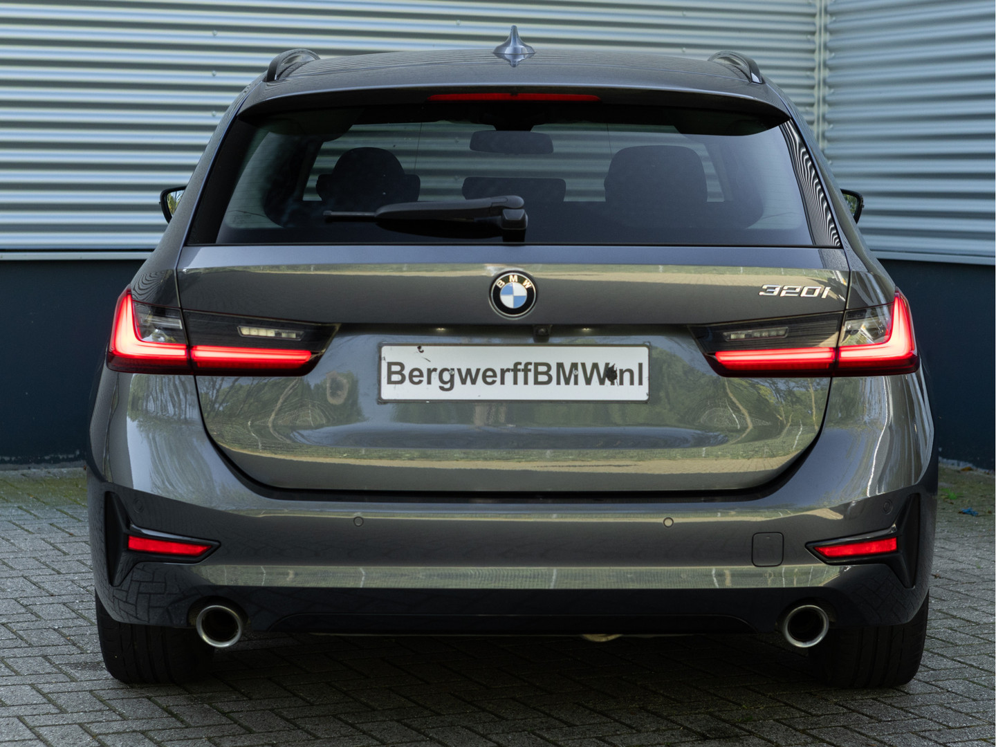 BMW BMW