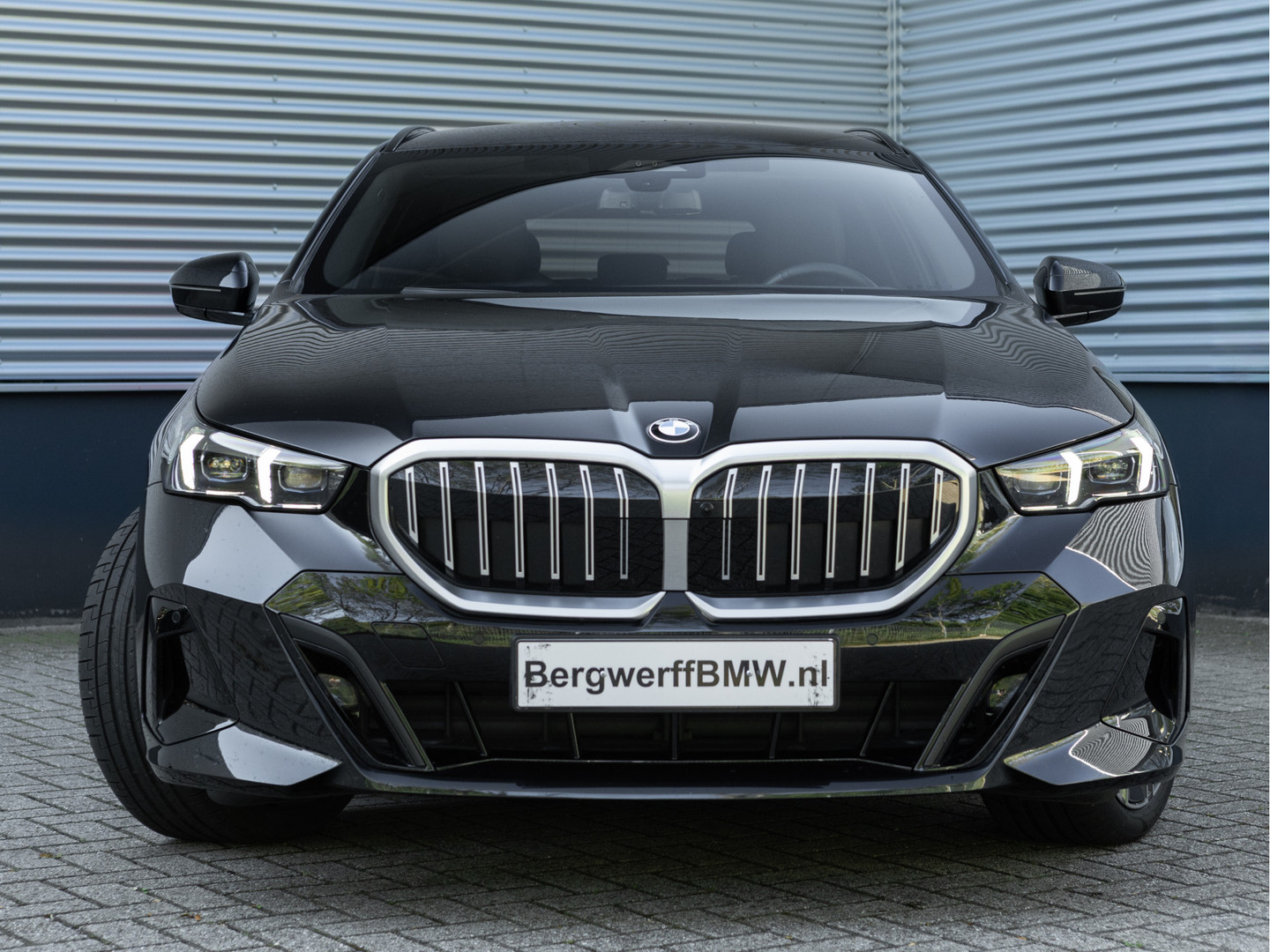 BMW BMW