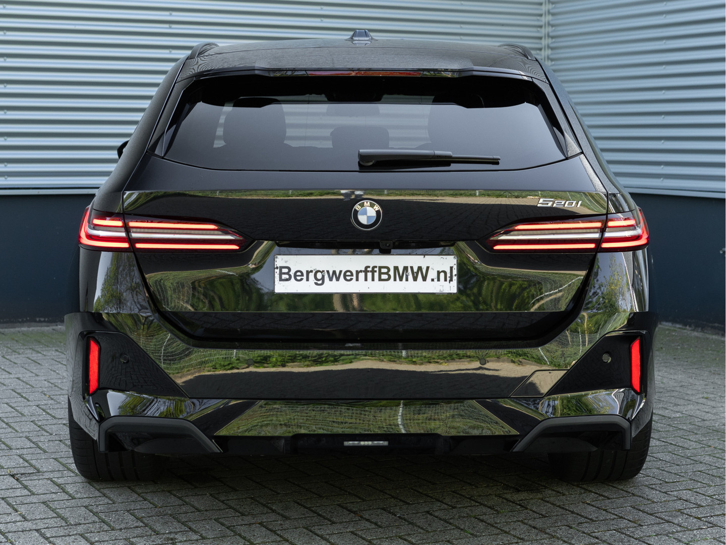 BMW BMW