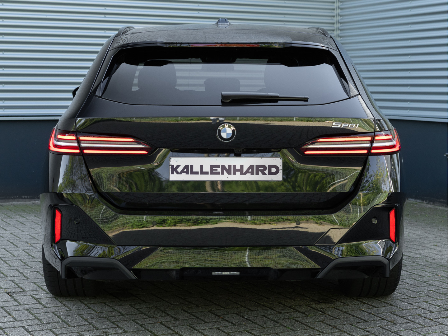 BMW BMW
