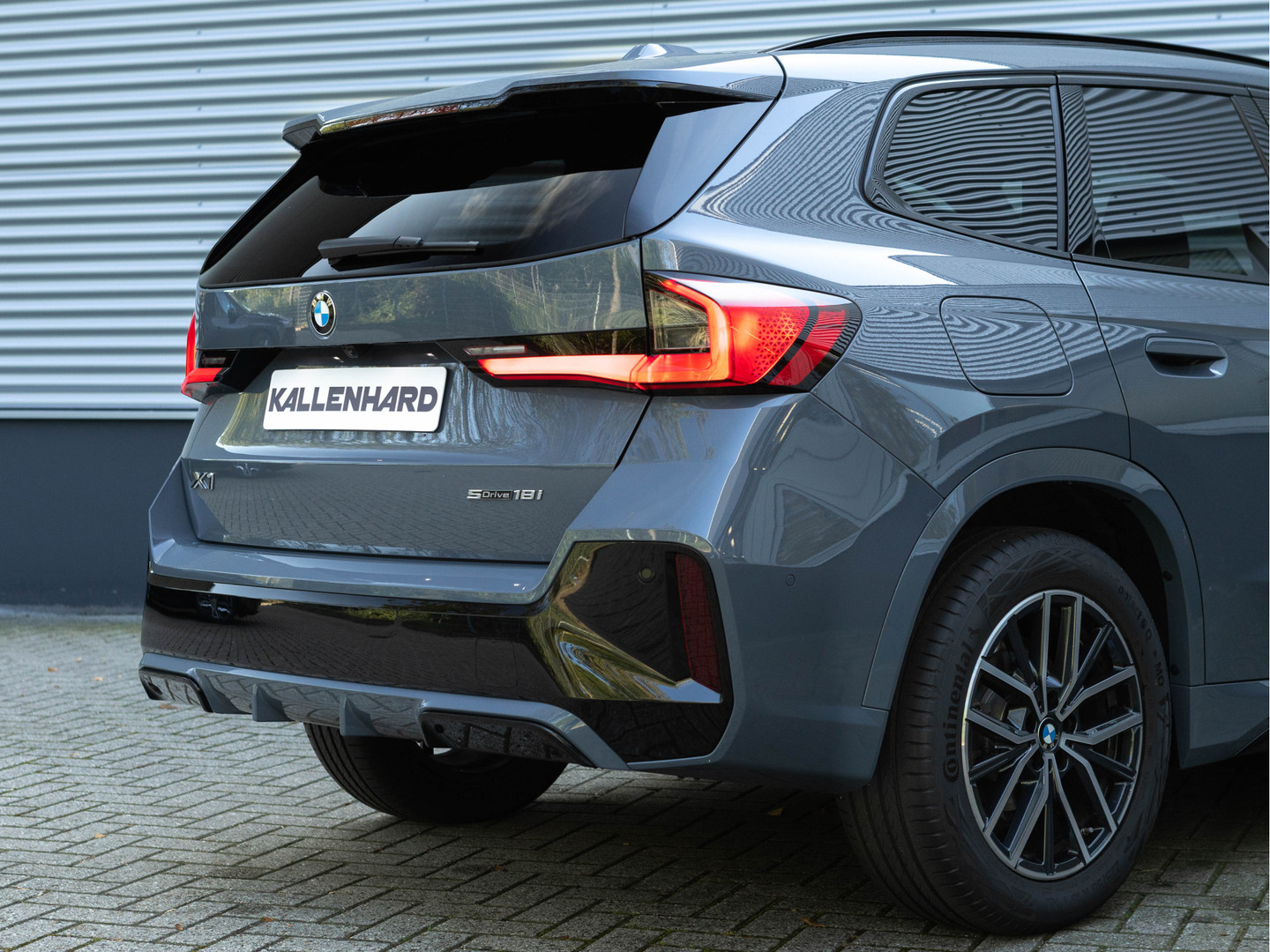 BMW