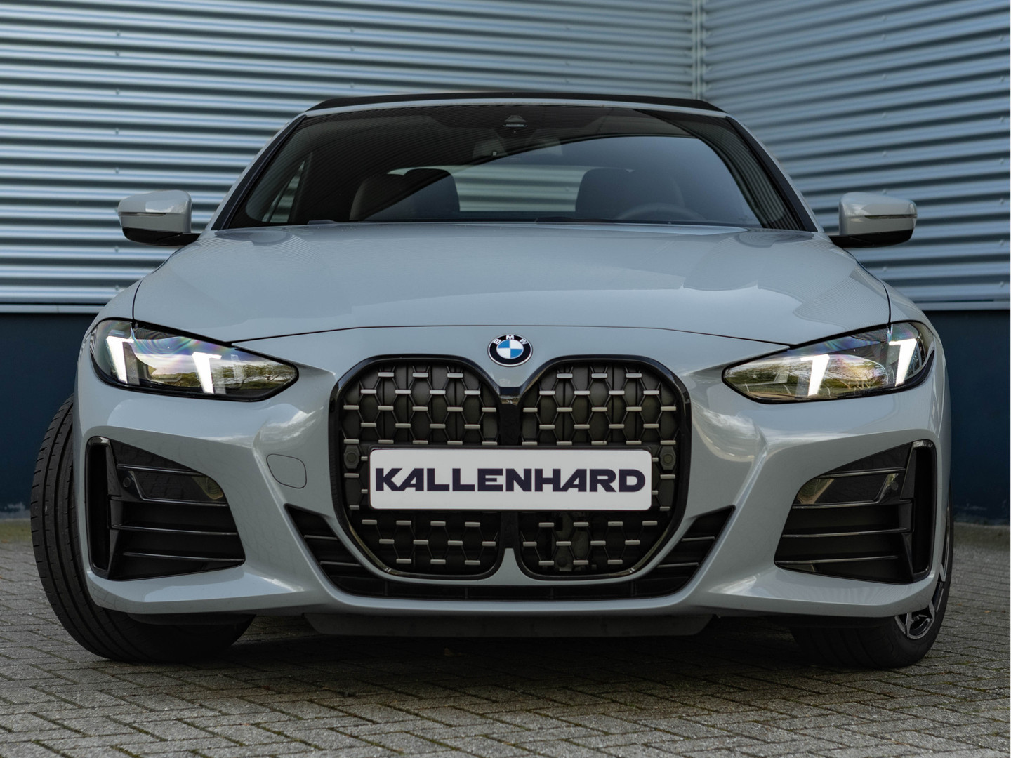 BMW BMW