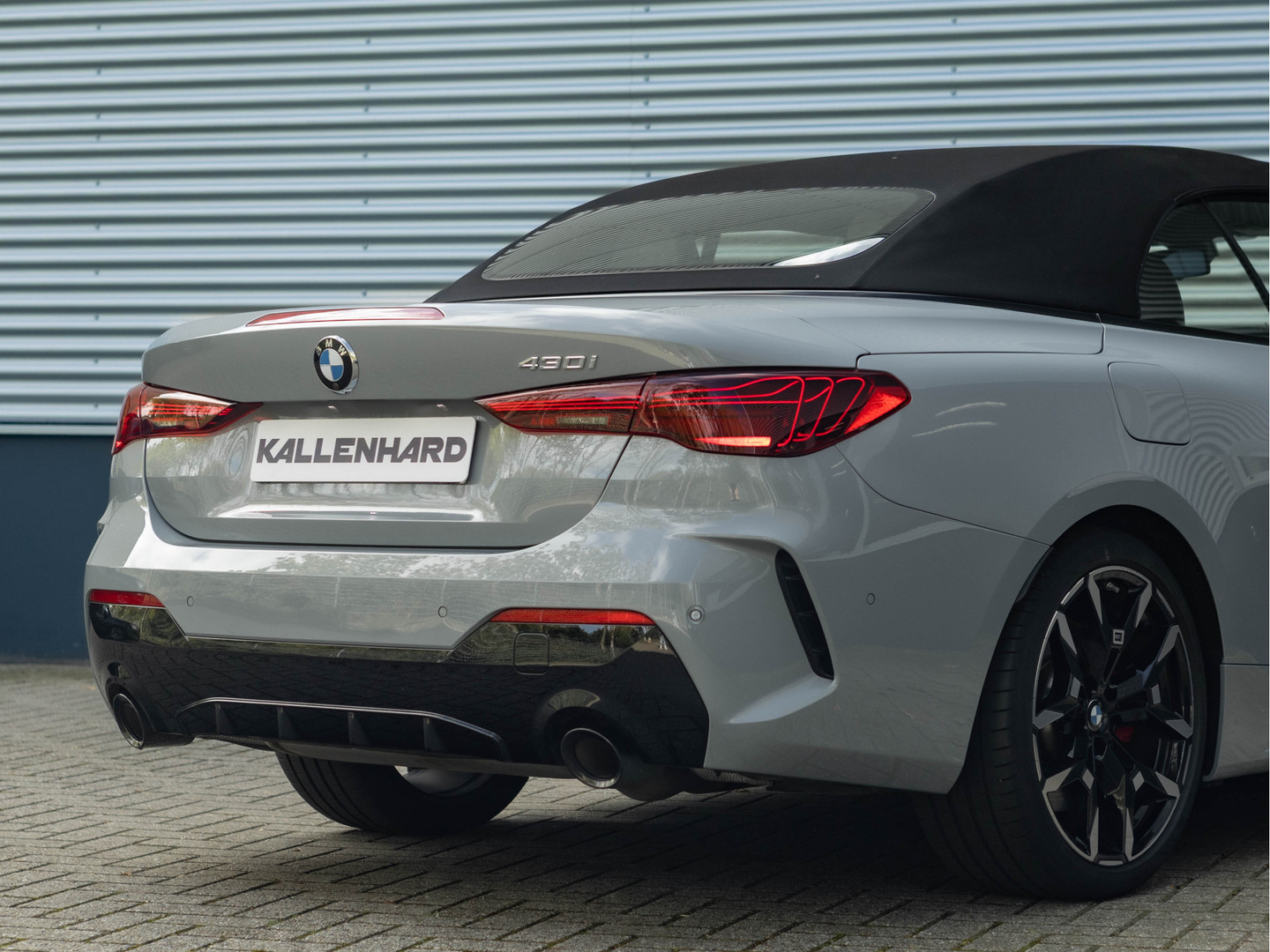 BMW BMW