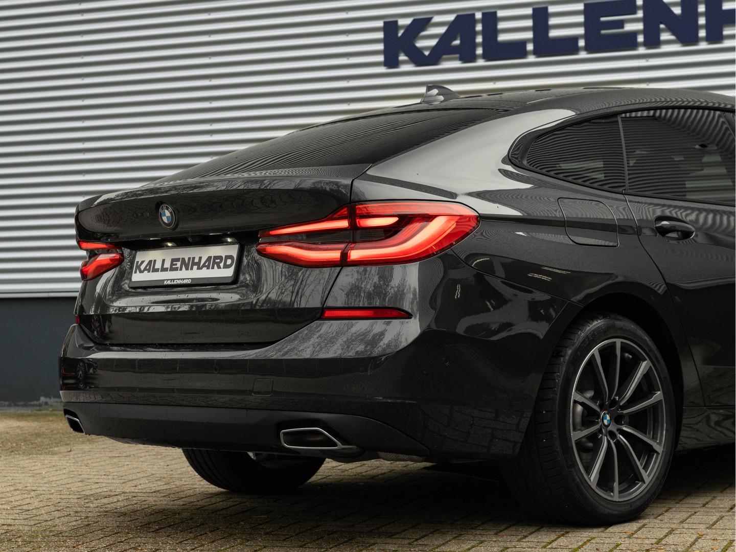 BMW BMW