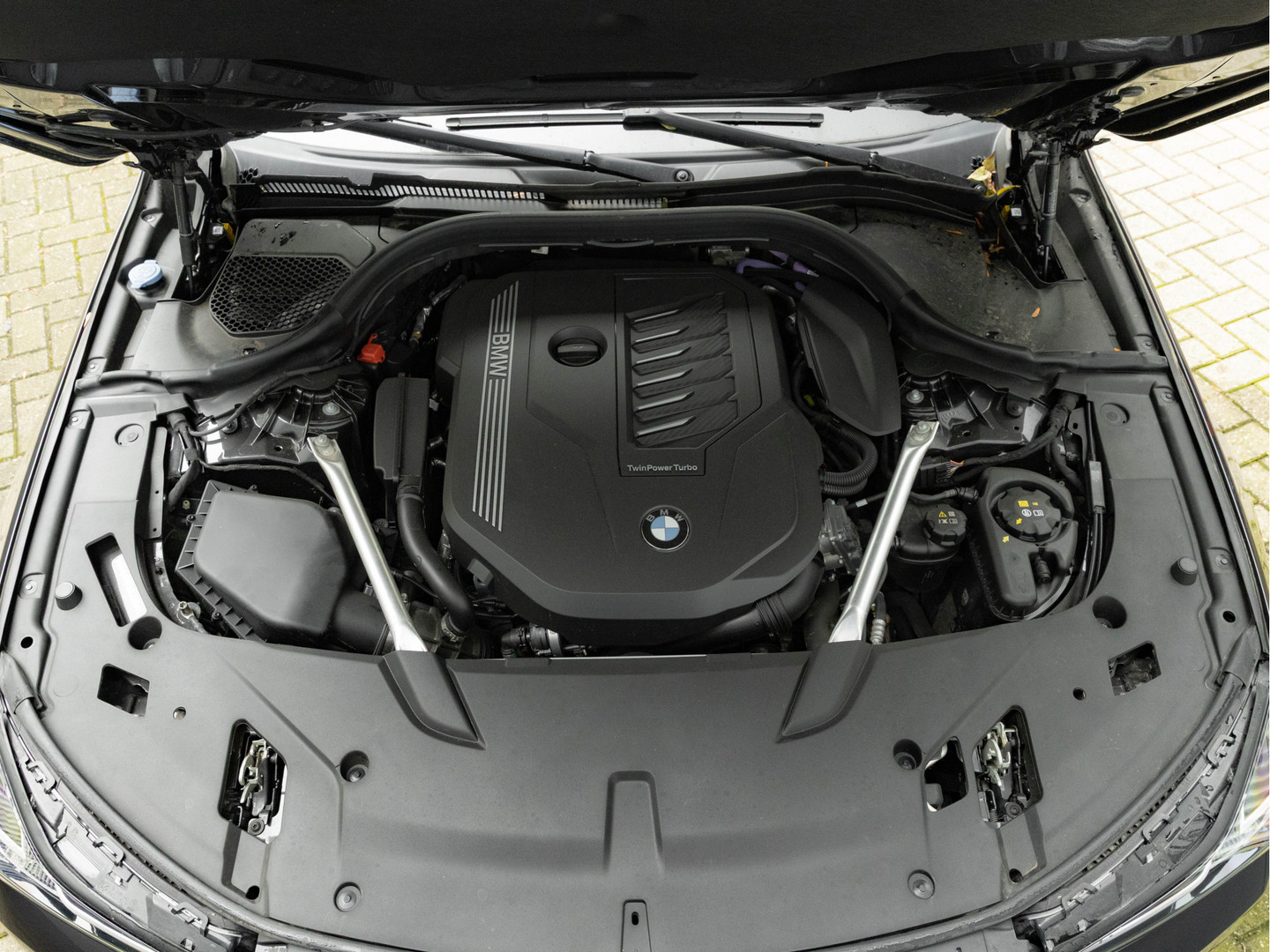 BMW BMW