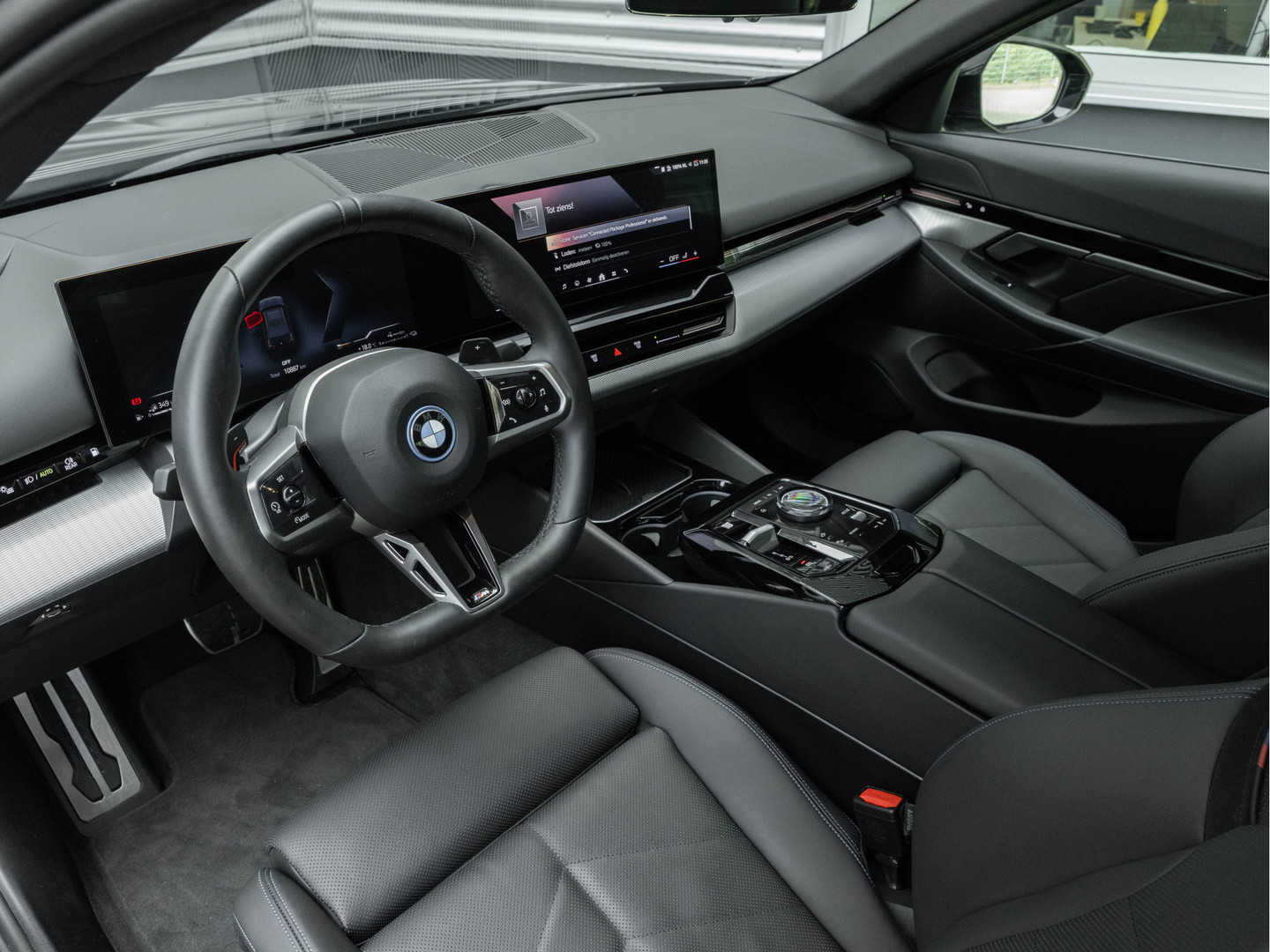 BMW BMW