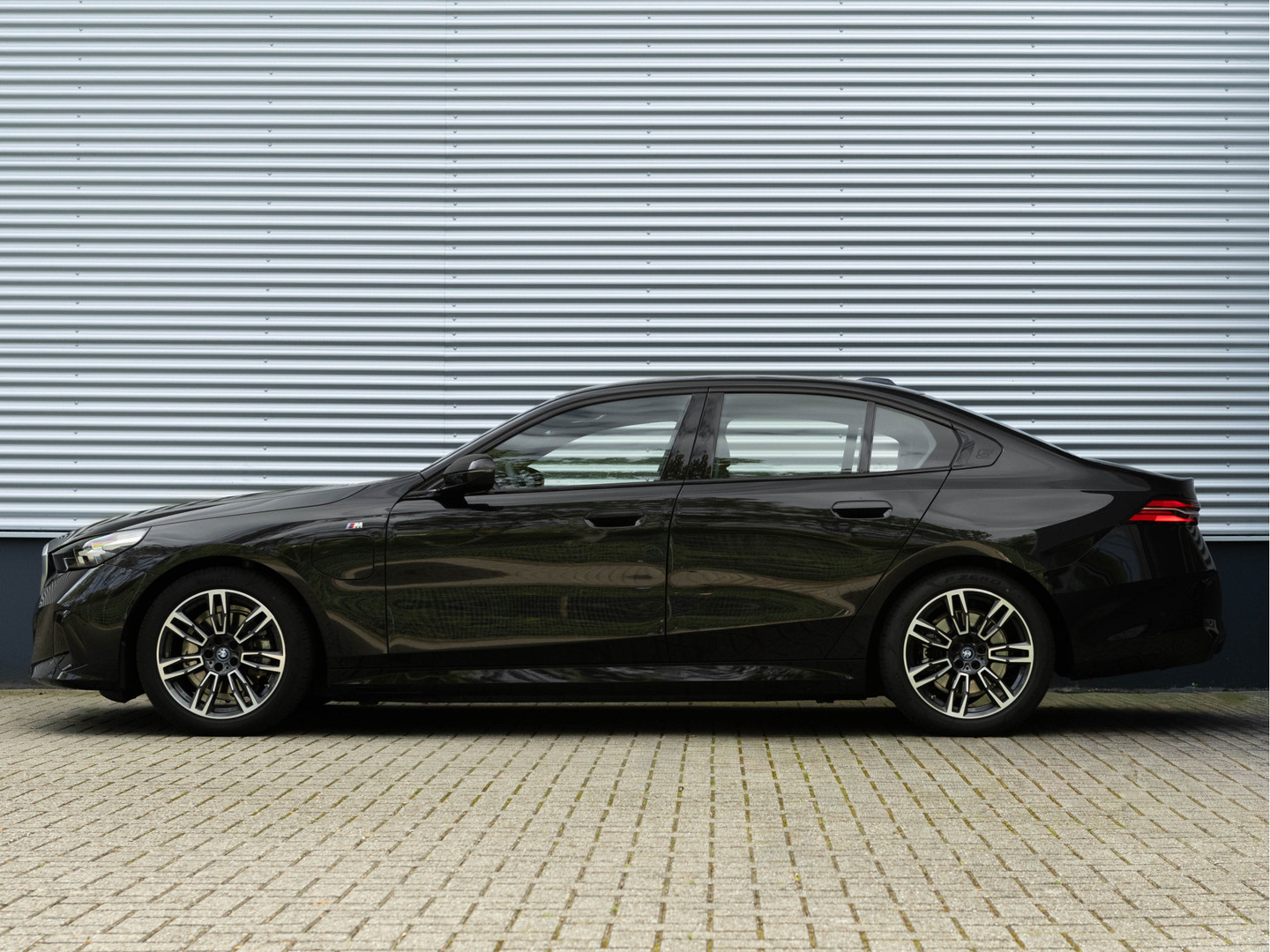 BMW BMW
