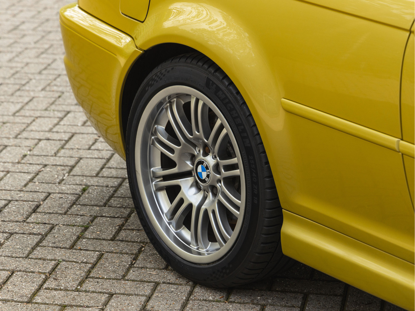 BMW BMW