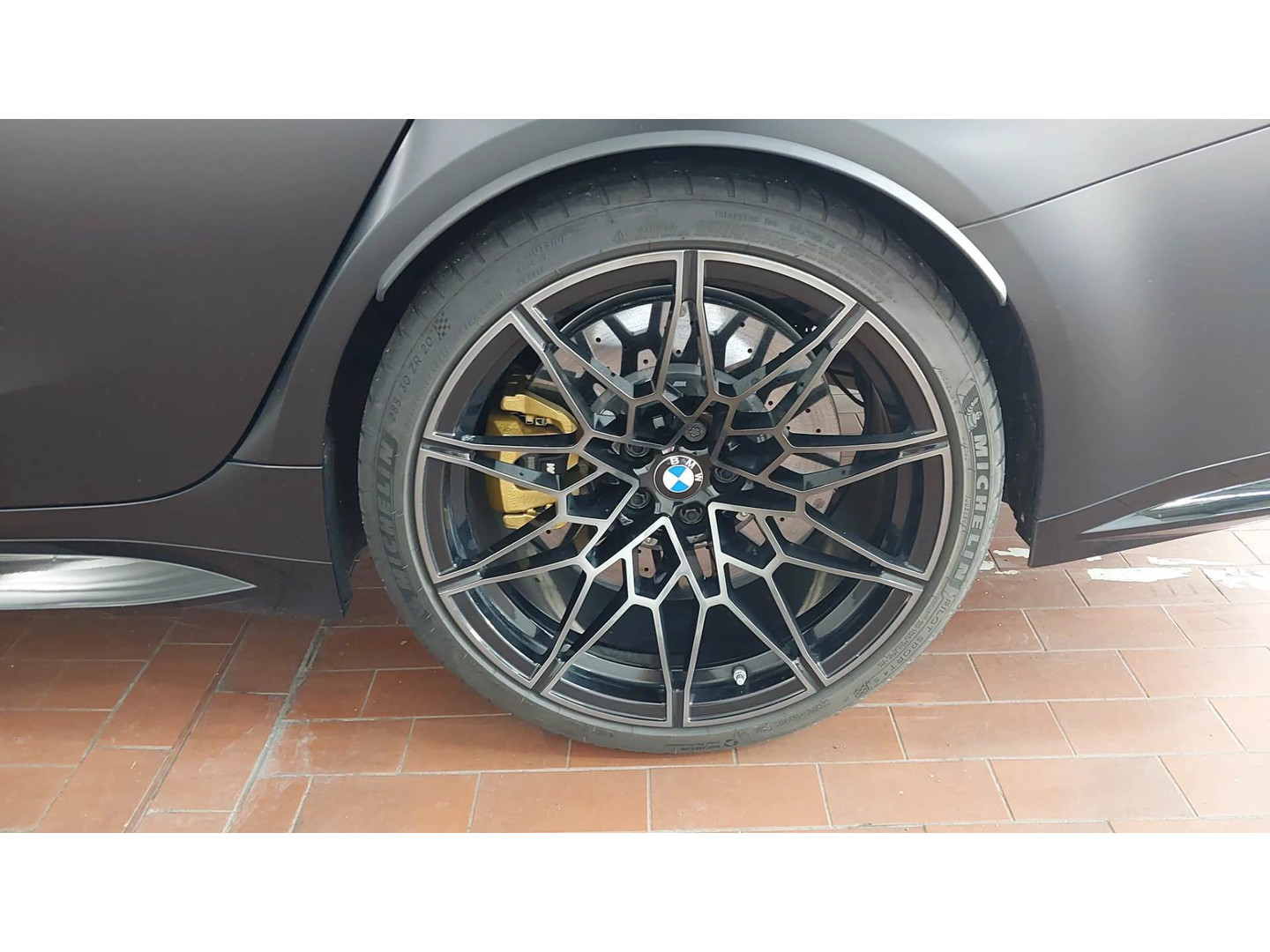 BMW