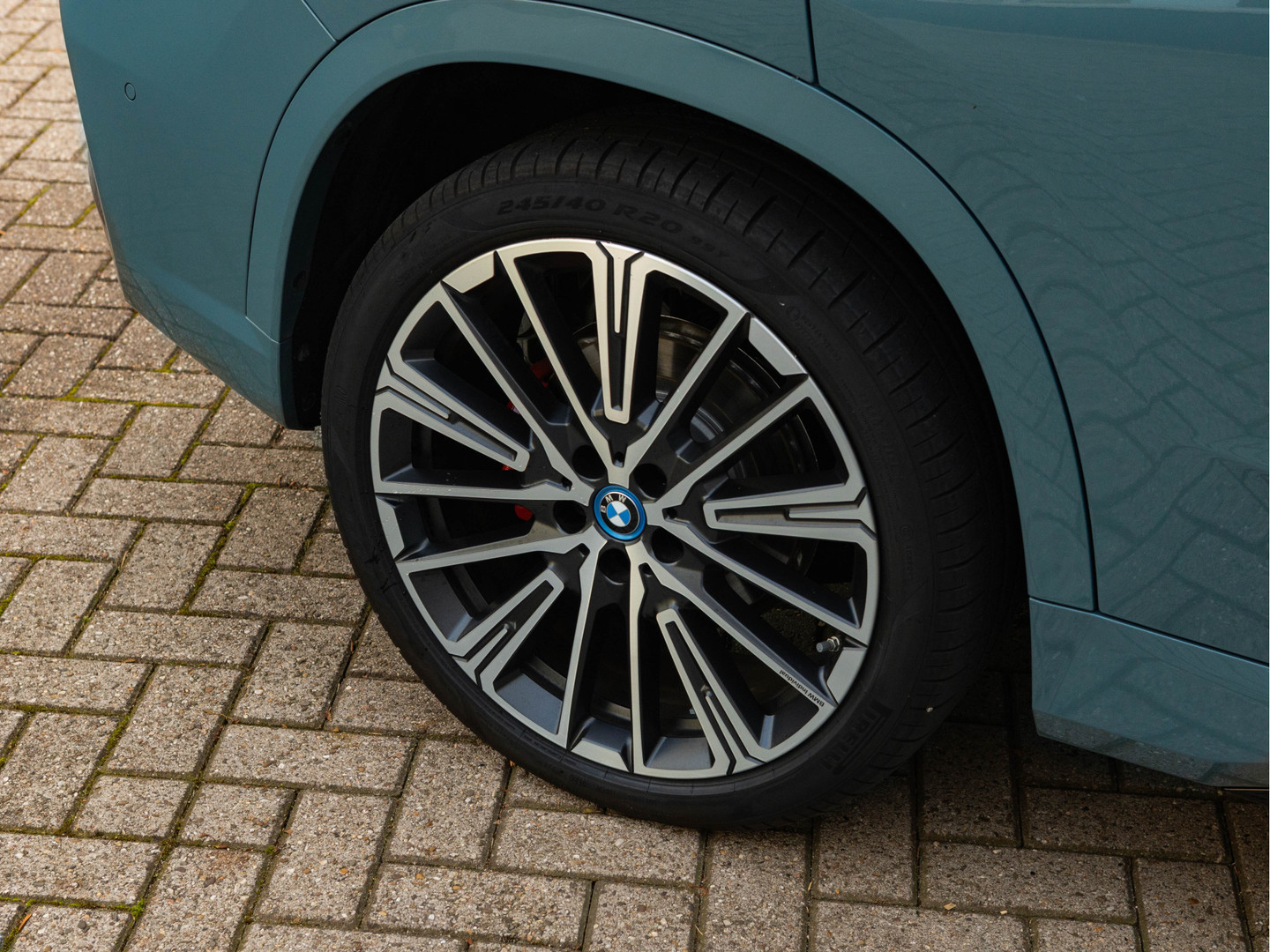 BMW BMW