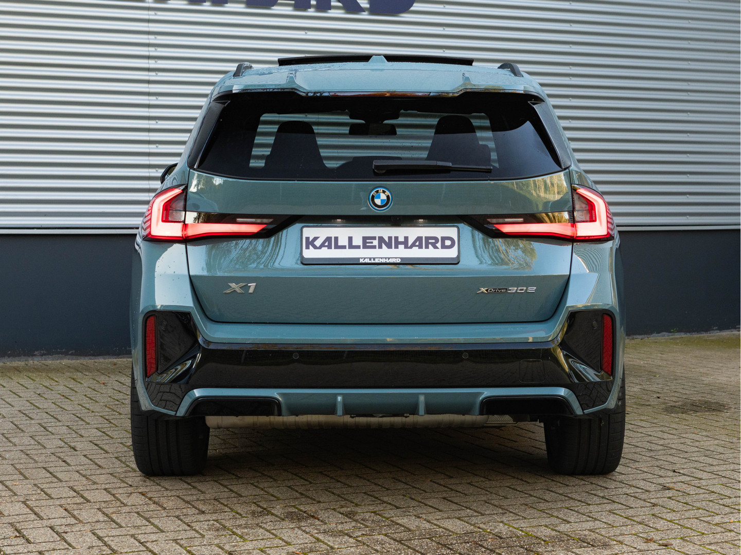 BMW BMW