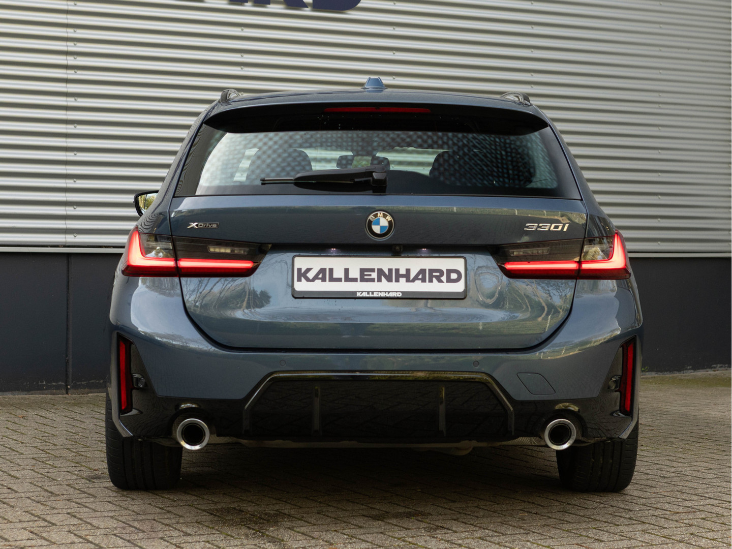 BMW BMW