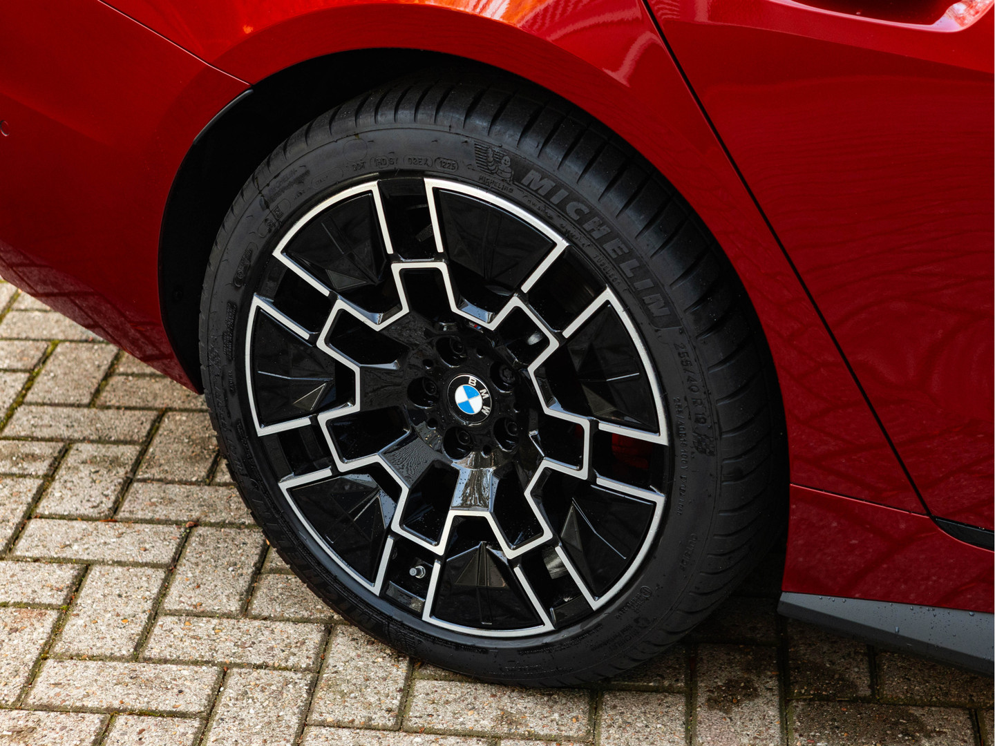 BMW BMW