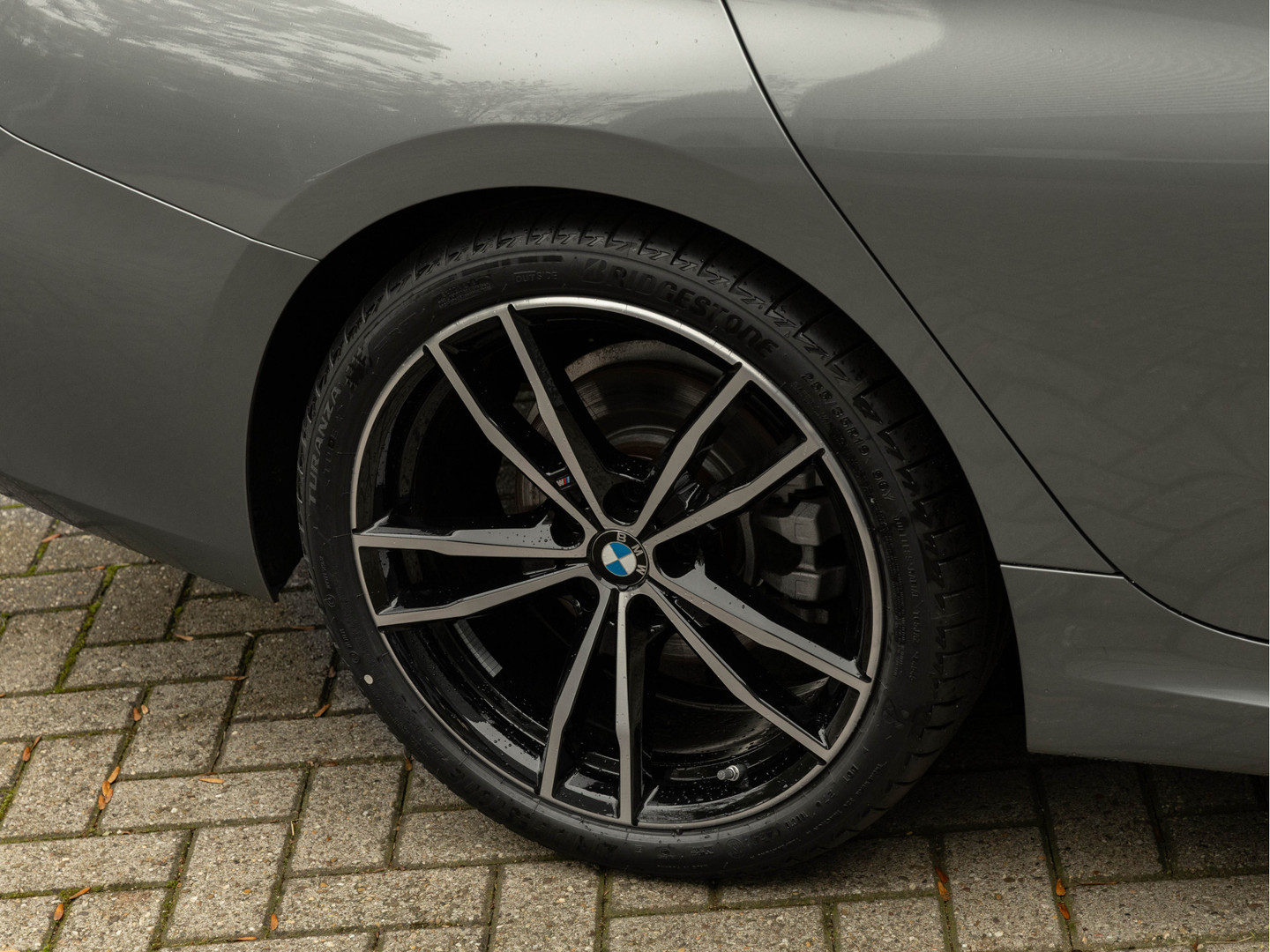 BMW BMW