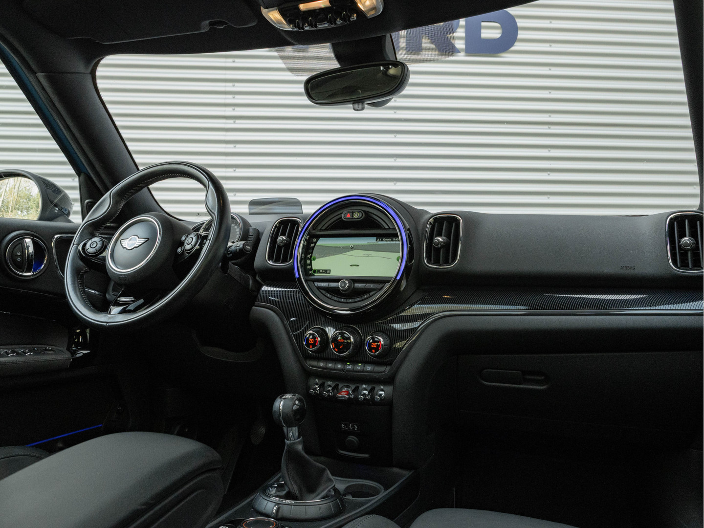MINI