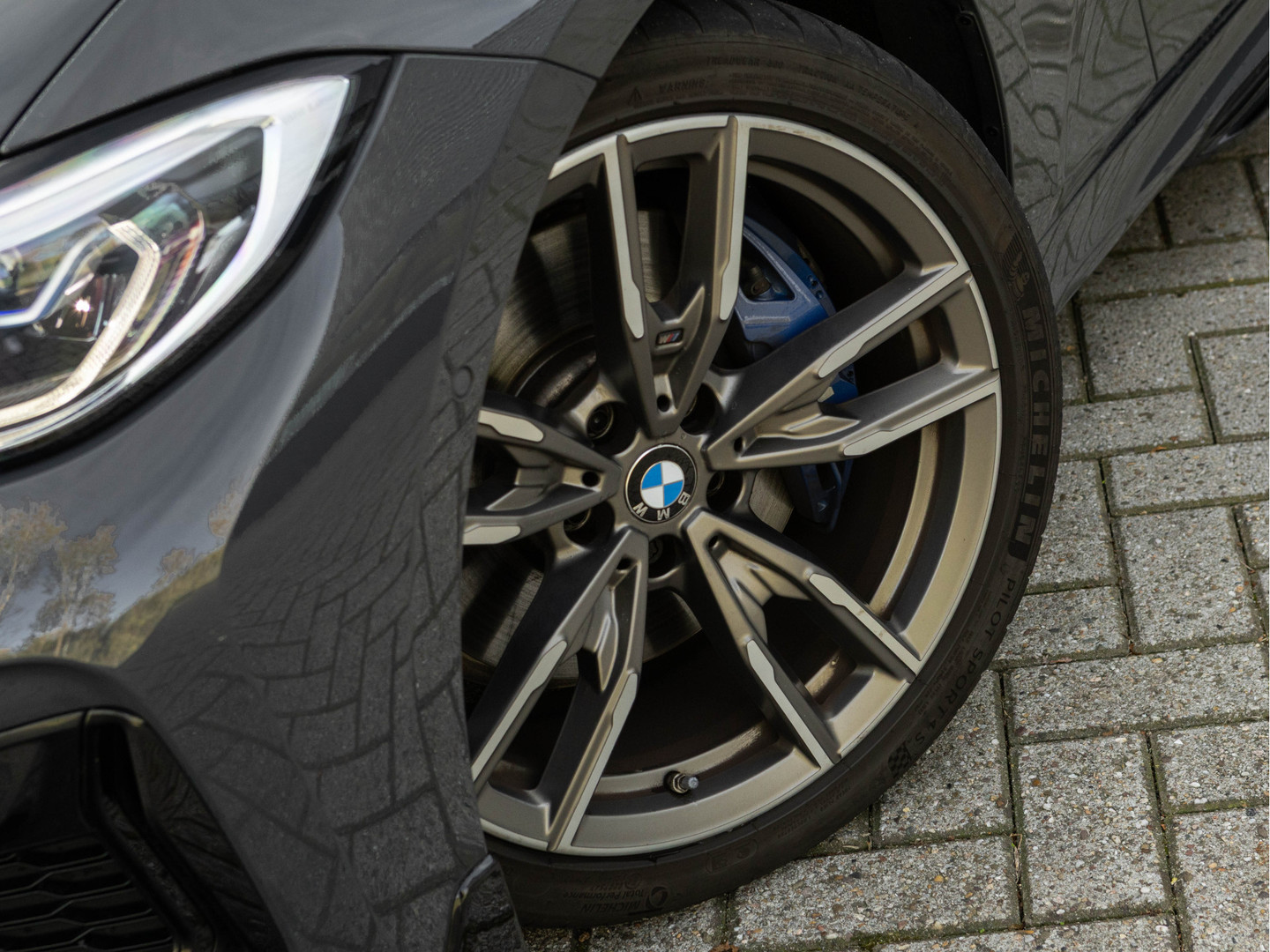 BMW BMW