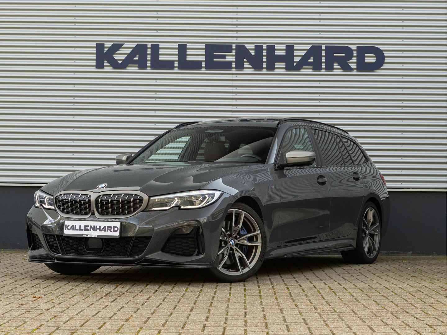 BMW BMW