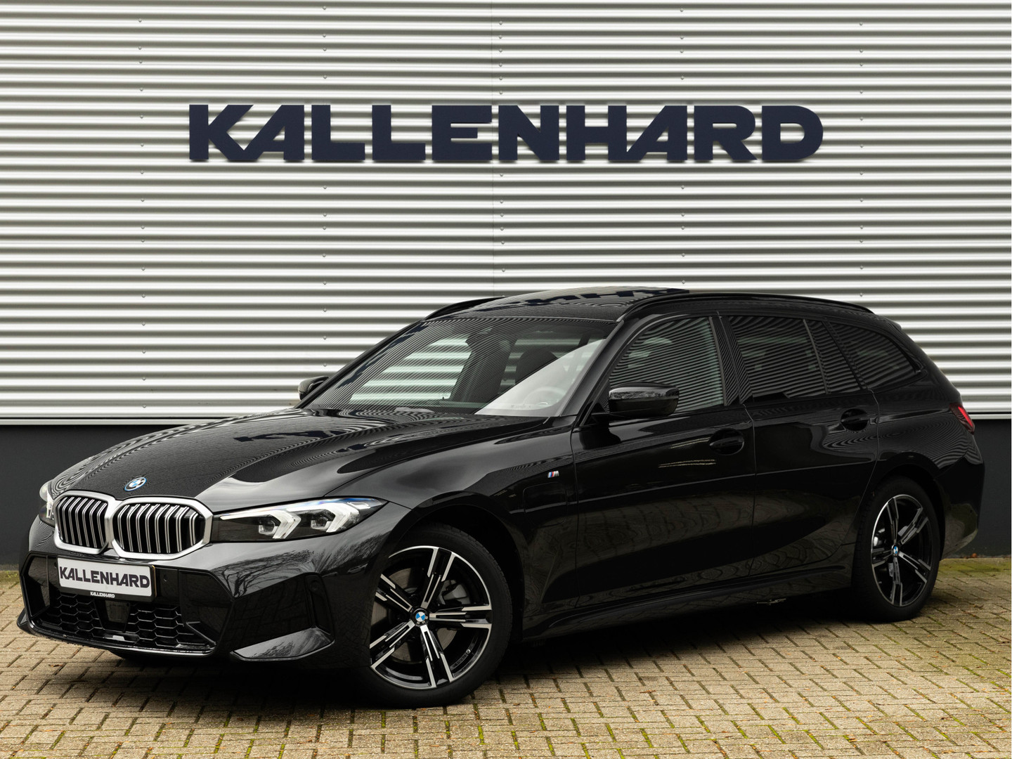 BMW BMW