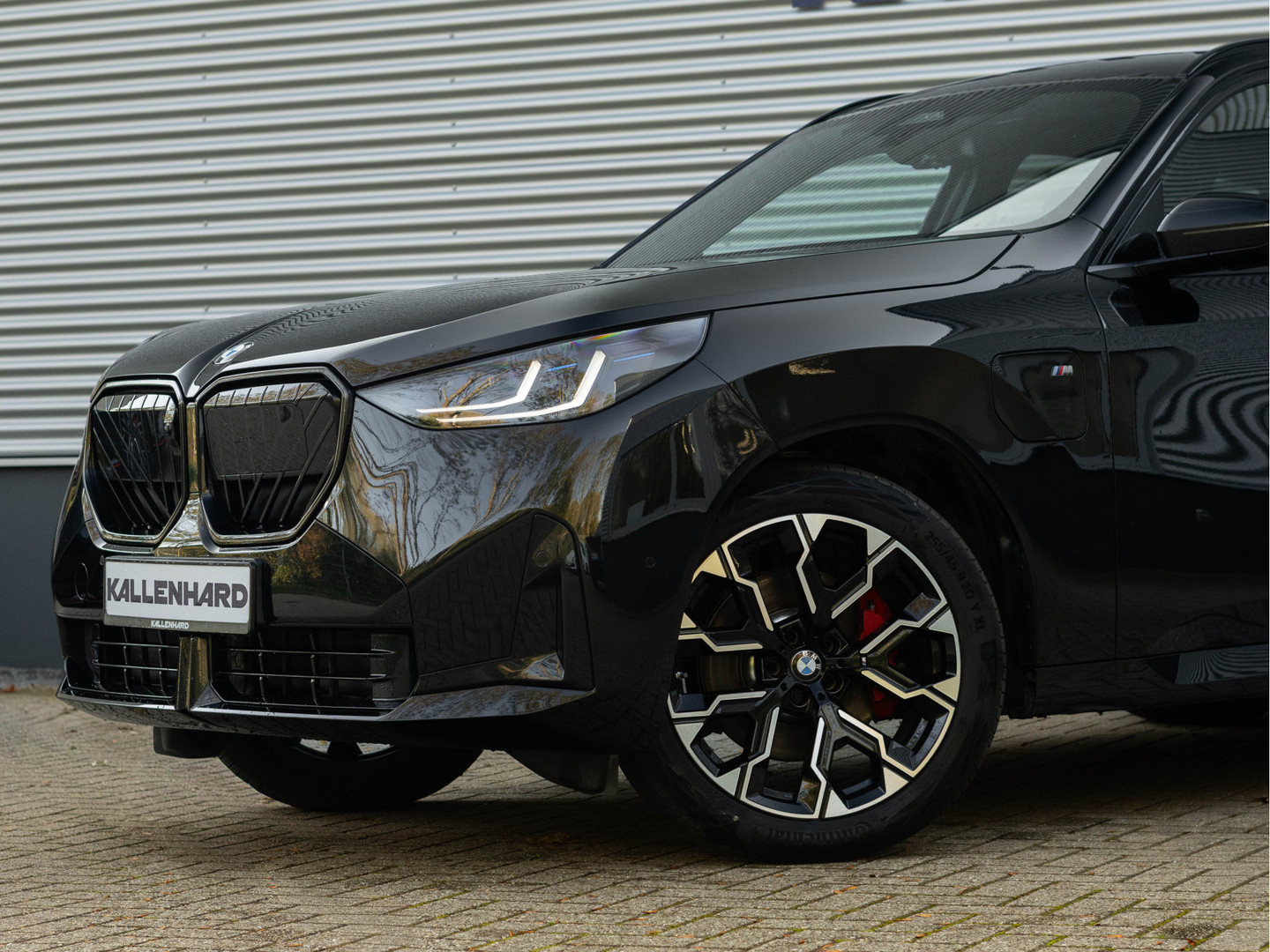 BMW BMW