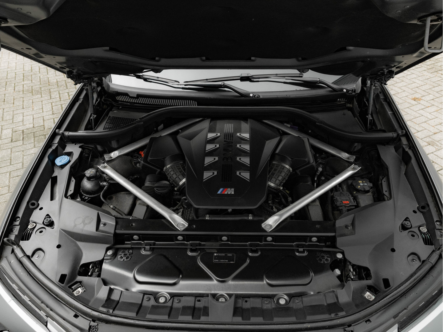 BMW BMW