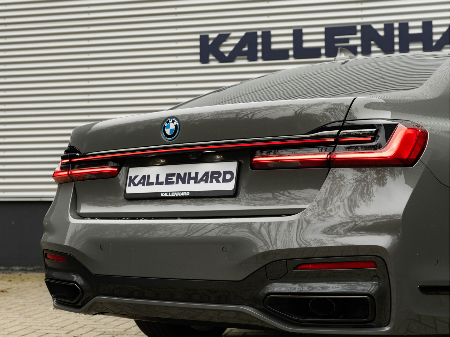 BMW