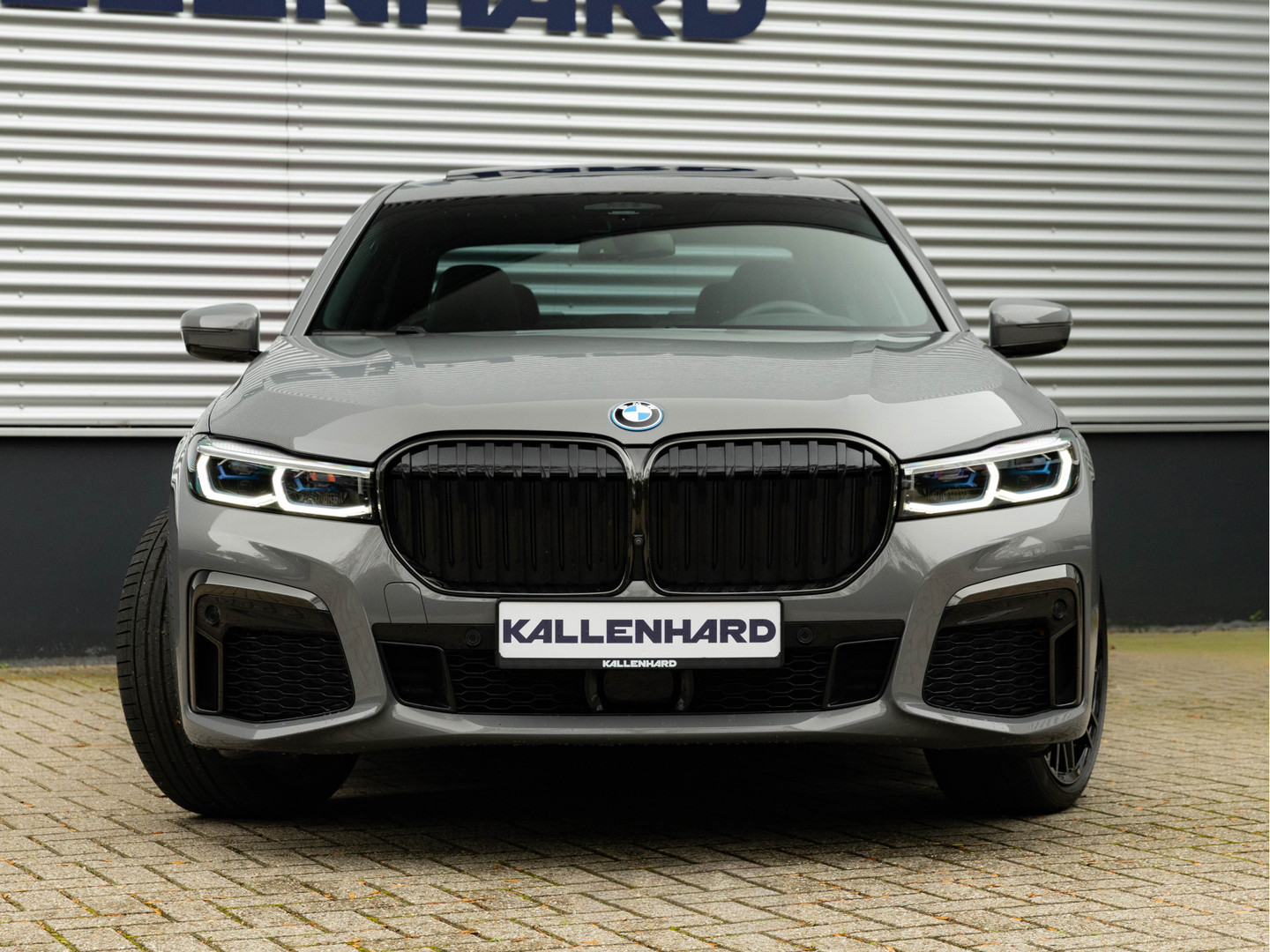 BMW